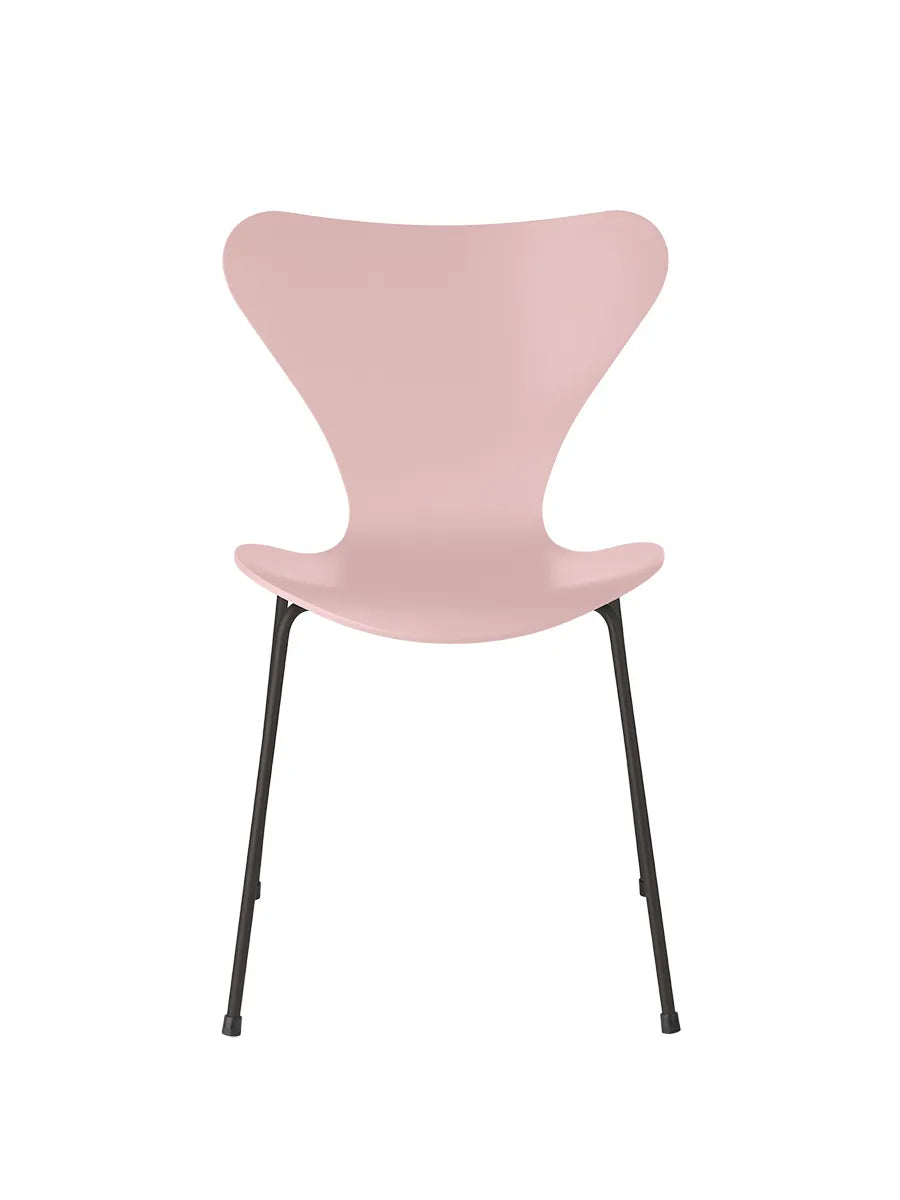 3107 Serie 7 Stuhl lackiert von Arne Jacobsen