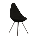 3110 Drop™ Stuhl, vollgepolstert - Braun Bronze von Arne Jacobsen - Hallingdal - 173 Black/Grey - Jacobsen Plus