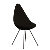 3110 Drop™ Stuhl, vollgepolstert - Braun Bronze von Arne Jacobsen - Hallingdal - 390 Dark Brown - Jacobsen Plus