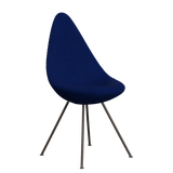 3110 Drop™ Stuhl, vollgepolstert - Braun Bronze von Arne Jacobsen - Hallingdal - 754 Sea Blue - Jacobsen Plus
