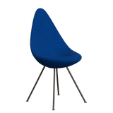 3110 Drop™ Stuhl, vollgepolstert - Braun Bronze von Arne Jacobsen - Hallingdal - 810 Blue/Light Turquise - Jacobsen Plus