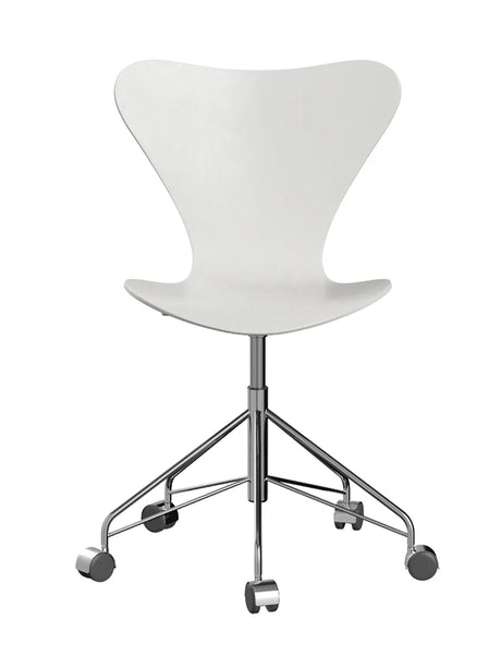 3117 Serie 7 Bürostuhl von Arne Jacobsen - Ohne Polsterung / Gefärbte Esche / Weiß - Jacobsen Plus