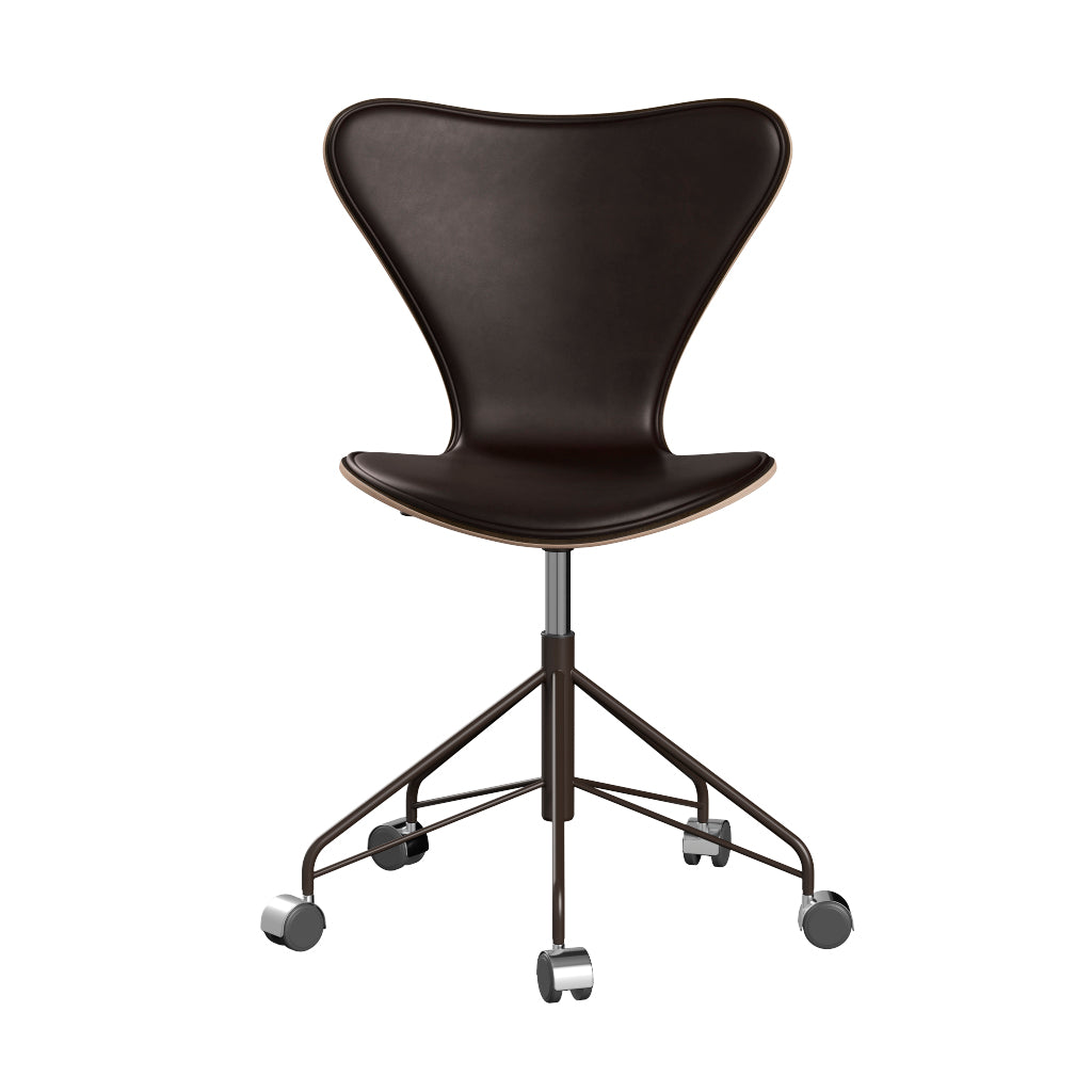 Fritz Hansen - 3117 kontorstol, naturfiner og forsidepolstret i Grace læder - Mørkbejdset eg - Mørk brun læder - Brown Bronze stel - Jacobsen Plus