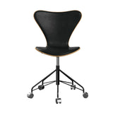 Fritz Hansen - 3117 kontorstol, naturfiner og forsidepolstret i Grace læder - Eg - Sort læder - Sort stel - Jacobsen Plus