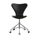 Fritz Hansen - 3117 kontorstol, naturfiner og forsidepolstret i Grace læder - Valnød - Sort læder - Silver Grey stel - Jacobsen Plus