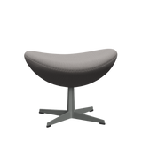 3127 Fußhocker für Egg™ Sessel, Gestell in Silbergrau von Arne Jacobsen - Christianshavn - 1121 Beige - Jacobsen Plus