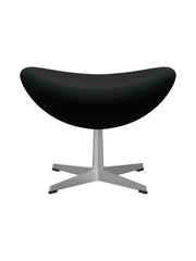 3127 Fodskammel til Ægget af Arne Jacobsen stofgr. 1