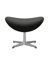 3127 Fodskammel til Ægget af Arne Jacobsen stofgr. 2 - Steelcut Trio / 176 Mørkegrå - Jacobsen Plus