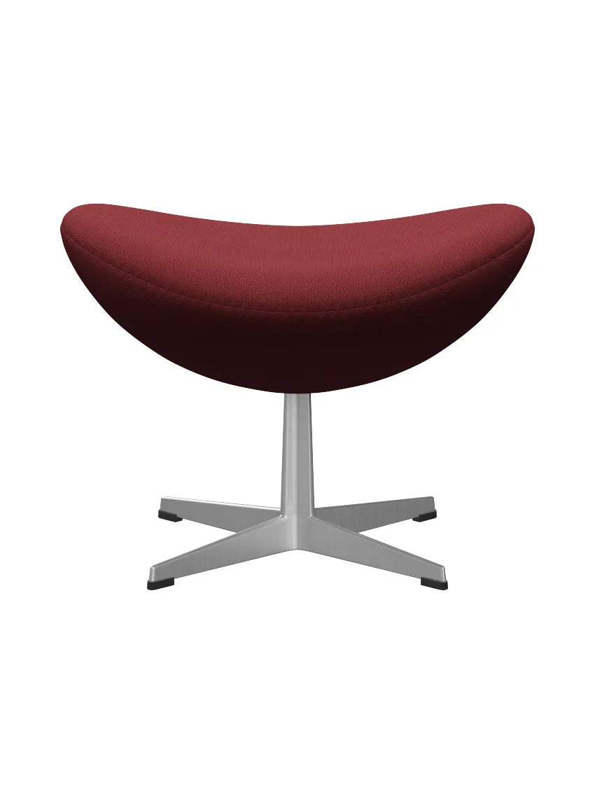 3127 Fodskammel til Ægget af Arne Jacobsen stofgr. 2 - Steelcut Trio / 686 Mørk Rød - Jacobsen Plus