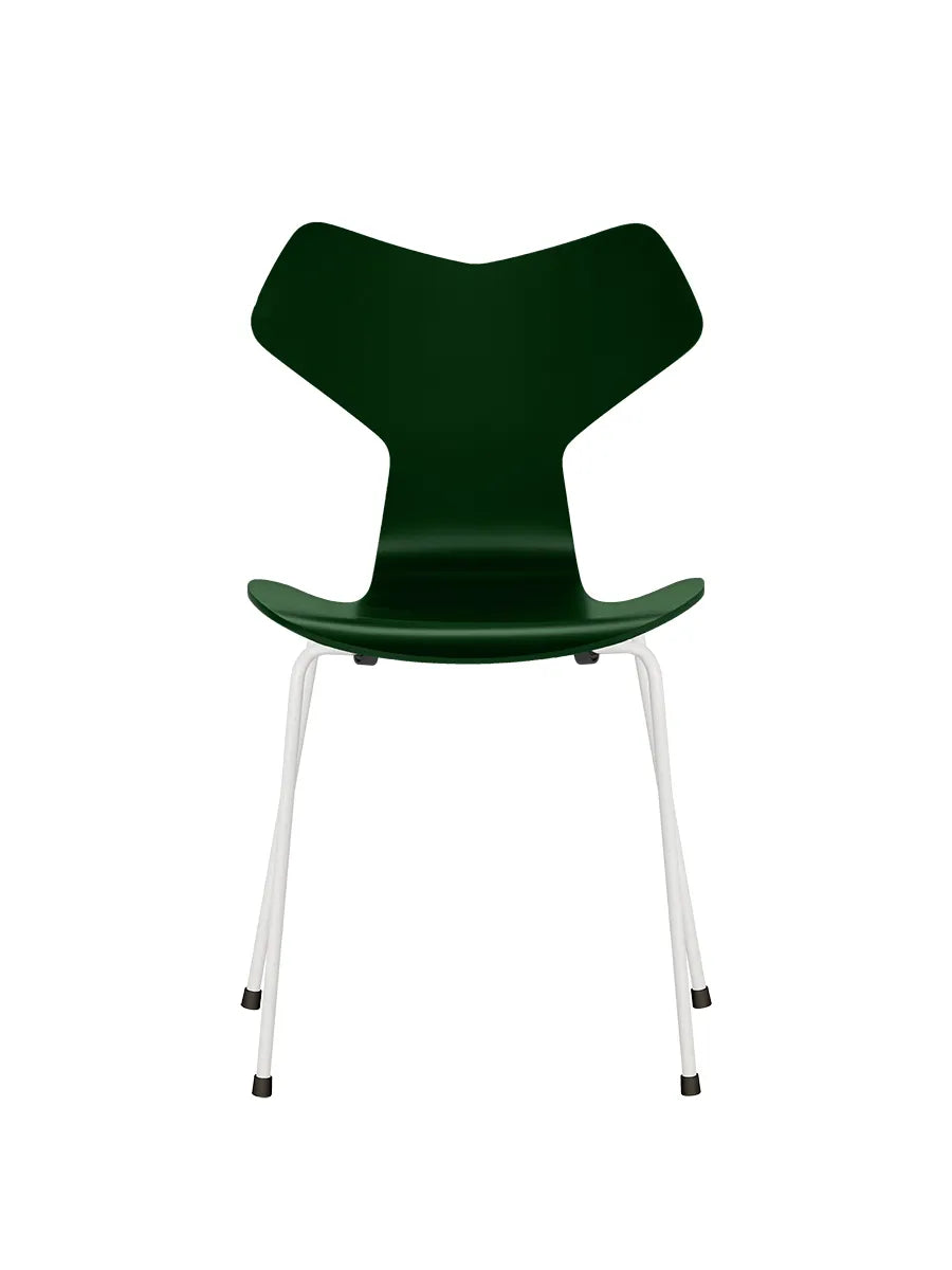 3130 Grand Prix stol lakeret af Arne Jacobsen