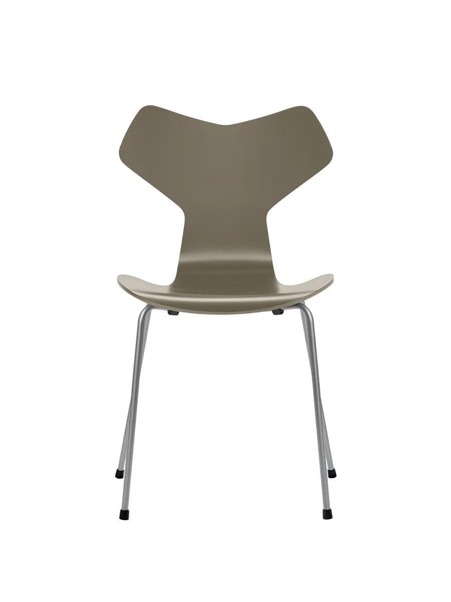 3130 Grand Prix stol lakeret af Arne Jacobsen