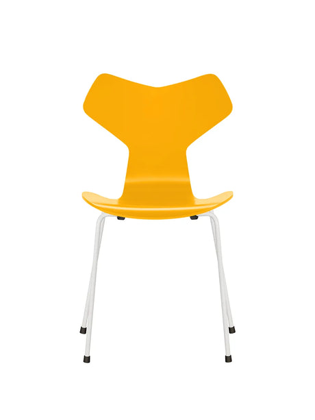 3130 Grand Prix stol lakeret af Arne Jacobsen - True Yellow / Hvid - Jacobsen Plus