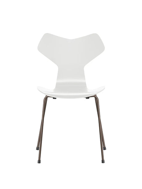 3130 Grand Prix stol lakeret af Arne Jacobsen - Hvid / Brown Bronze - Jacobsen Plus
