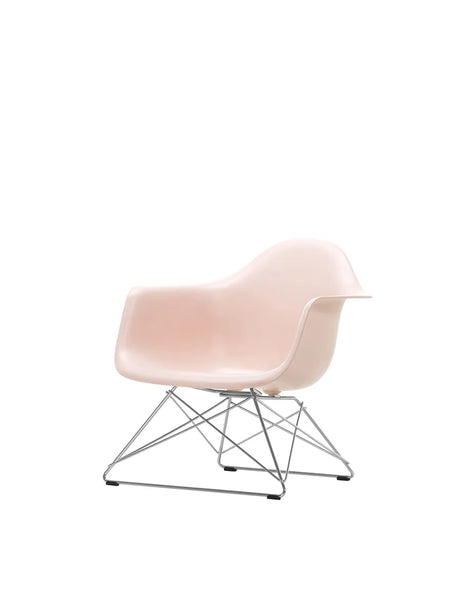 Eames Plastic Armchair LAR, verchromt von Vitra - Pale Rose - Jacobsen Plus