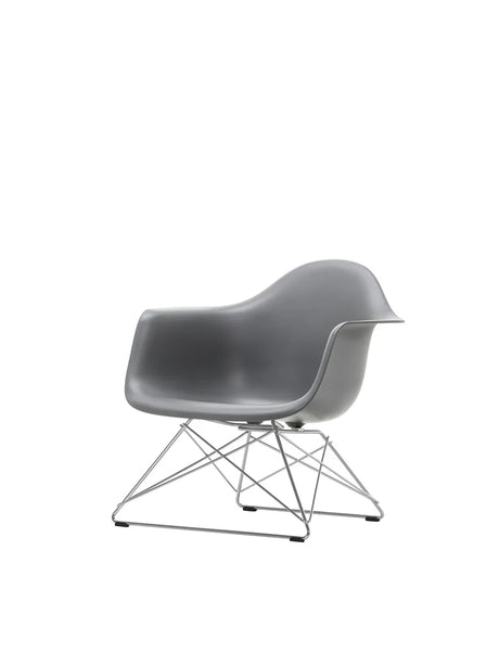 Eames Plastic Armchair LAR, verchromt von Vitra - Granitgrau - Jacobsen Plus