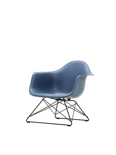 Eames Plastic Armchair LAR, schwarz lackiert von Vitra - Meeresblau - Jacobsen Plus