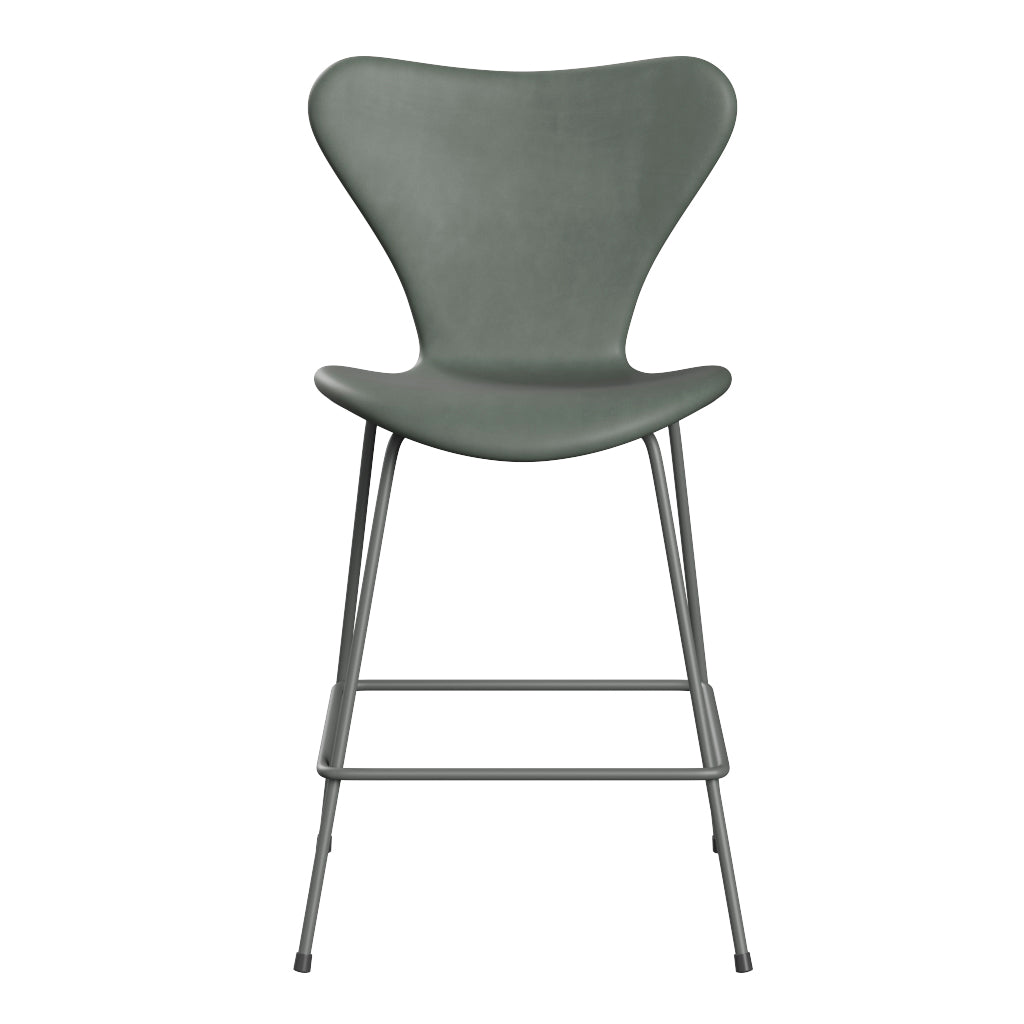 Fritz Hansen - 3187 lav barstol, fuldpolstret i Grace læder - Concrete Grey læder - Silver Grey stel - Jacobsen Plus