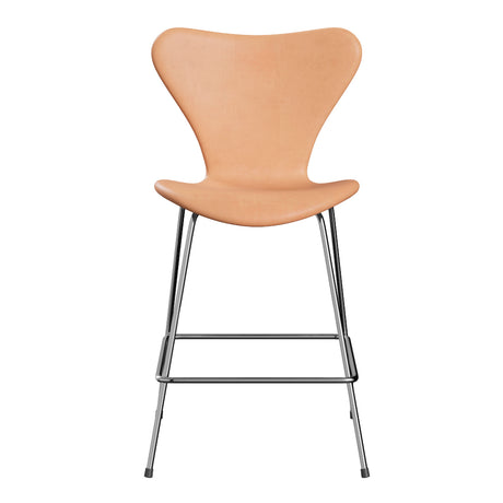 Fritz Hansen - 3187 niedriger Barhocker, vollgepolstert in Naturleder - Chromgestell - Jacobsen Plus