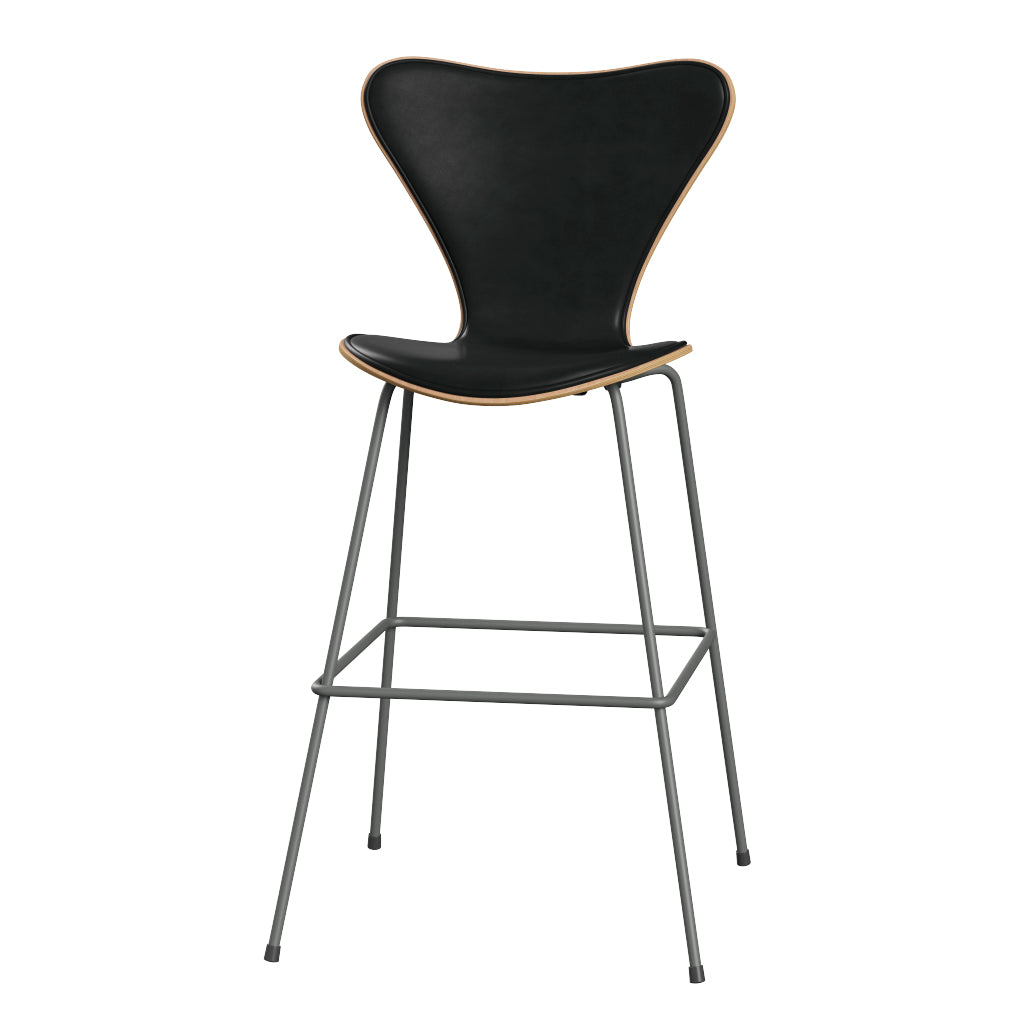 Fritz Hansen - 3197 høj barstol, naturfiner og forsidepolstret i Grace læder - Bøg - Sort læder - Silver Grey stel - Jacobsen Plus