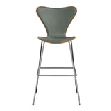 Fritz Hansen - 3197 høj barstol, naturfiner og forsidepolstret i Grace læder - Kirsebær - Concrete Grey læder - Krom stel - Jacobsen Plus