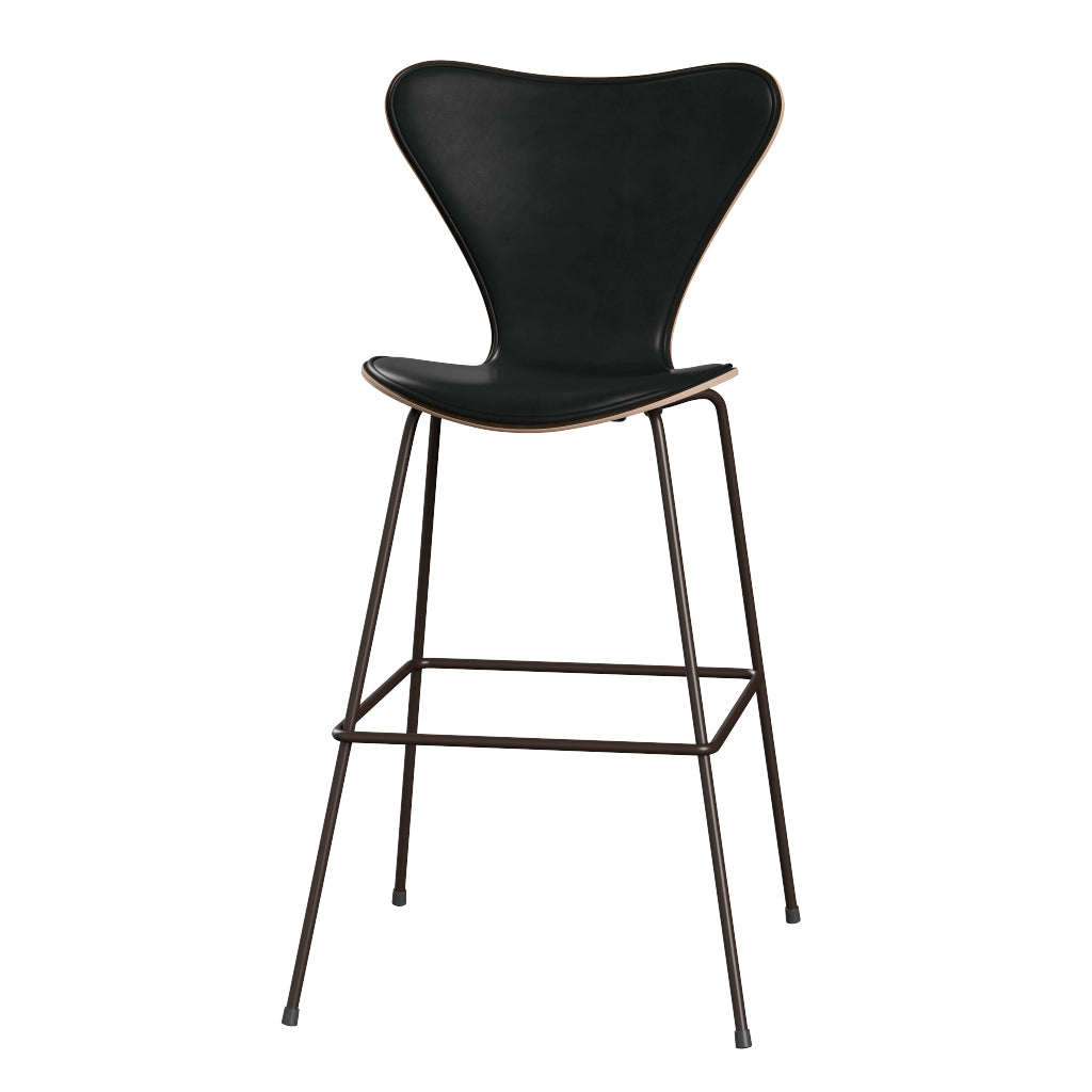 Fritz Hansen - 3197 høj barstol, naturfiner og forsidepolstret i Grace læder - Mørkbejdset eg- Sort læder - Brown Bronze stel - Jacobsen Plus