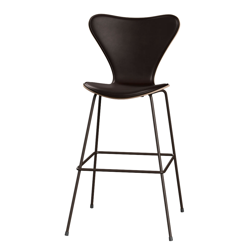 Fritz Hansen - 3197 høj barstol, naturfiner og forsidepolstret i Grace læder - Mørkbejdset eg - Mørk brun læder - Brown Bronze stel - Jacobsen Plus