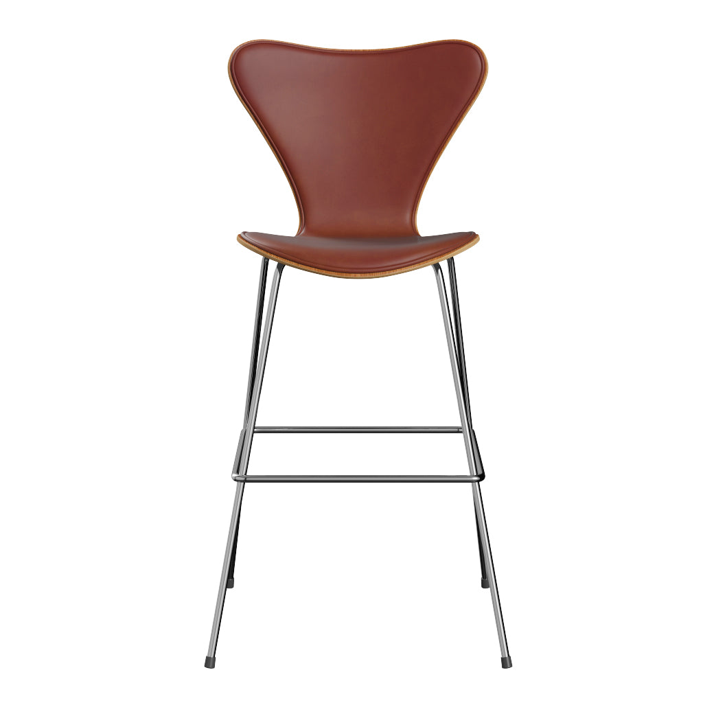 Fritz Hansen - 3197 høj barstol, naturfiner og forsidepolstret i Grace læder - Elm - Kastanjebrun læder - Krom stel - Jacobsen Plus