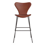 Fritz Hansen - 3197 høj barstol, fuldpolstret i Grace læder - Kastanjebrun læder - Warm Graphite stel - Jacobsen Plus