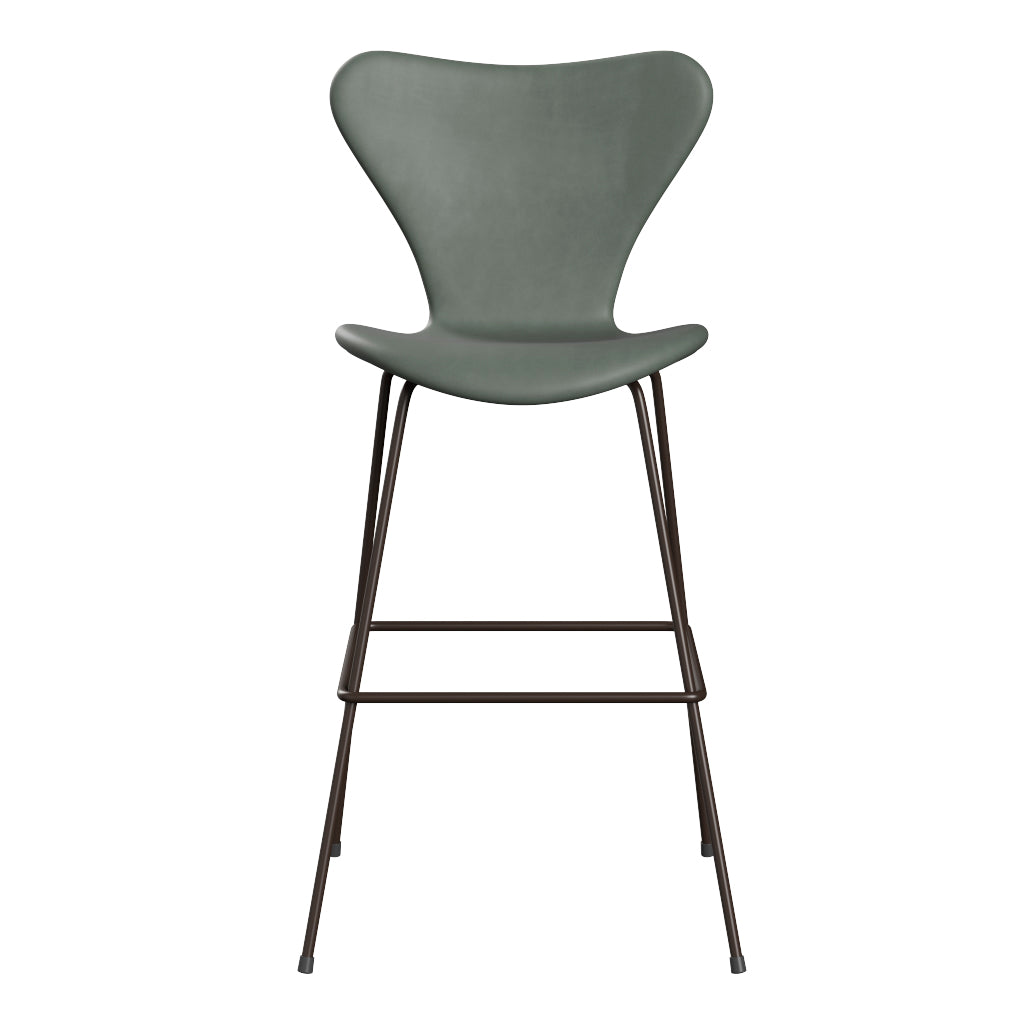Fritz Hansen - 3197 høj barstol, fuldpolstret i Grace læder - Concrete Grey læder - Brown Bronze stel - Jacobsen Plus