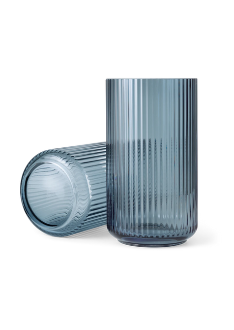 Lyngbyvase Blau Glas von Lyngby Porcelæn - H: 31 / Blau - Jacobsen Plus