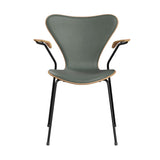 Fritz Hansen - 3207 Stuhl mit Armlehnen, Naturfurnier und Vorderseite gepolstert in Grace Leder - Buche - Concrete Grey Leder - Schwarz Gestell - Jacobsen Plus