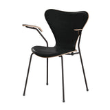 Fritz Hansen - 3207 Stuhl mit Armlehnen, Naturfurnier und Vorderseite gepolstert in Grace Leder - Dunkel gebeizte Eiche - Schwarzes Leder - Warm Graphite Gestell - Jacobsen Plus