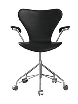 3217 Serie 7 Kontorstol af Arne Jacobsen - Fuldpolstret / Grace læder / Sort - Jacobsen Plus