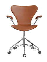 3217 Serie 7 Kontorstol af Arne Jacobsen - 1 - Jacobsen Plus