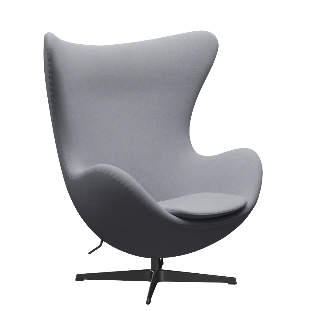 3316 Egg™ Sessel, Gestell in Schwarz von Arne Jacobsen - Christianshavn - 1170 Light Grey Uni - Jacobsen Plus