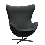 3316 Egg™ Sessel, Gestell in Schwarz von Arne Jacobsen - Haze Leder - Anthrazit - Jacobsen Plus