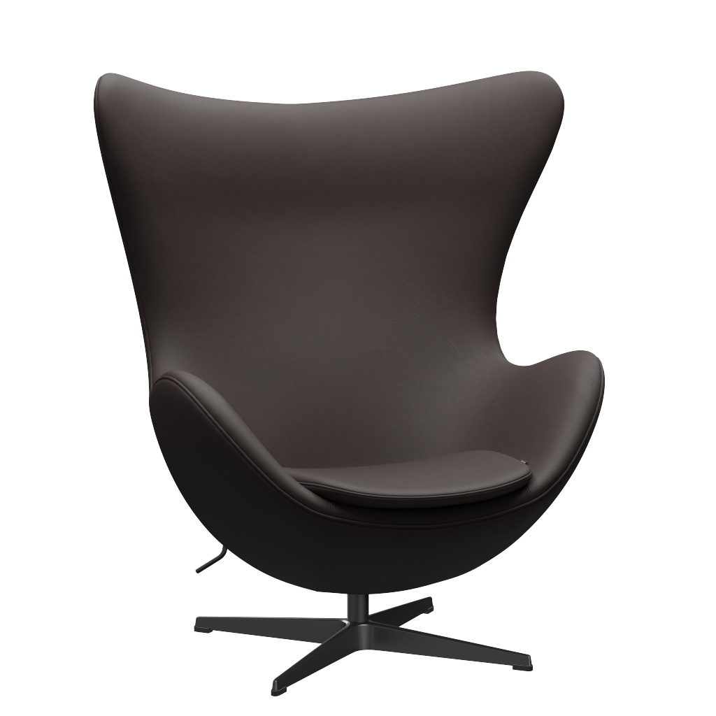 3316 Egg™ Sessel, Gestell in Schwarz von Arne Jacobsen - Haze Læder - Dunkelbraun - Jacobsen Plus