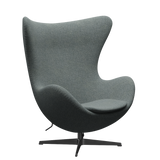 3316 Egg™ Sessel, Gestell in Schwarz von Arne Jacobsen - Hallingdal - 130 Grau - Jacobsen Plus