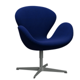 3320 Svanen loungestol, stel i silver grey af Arne Jacobsen - Hallingdal - 754 Sea Blue - Jacobsen Plus