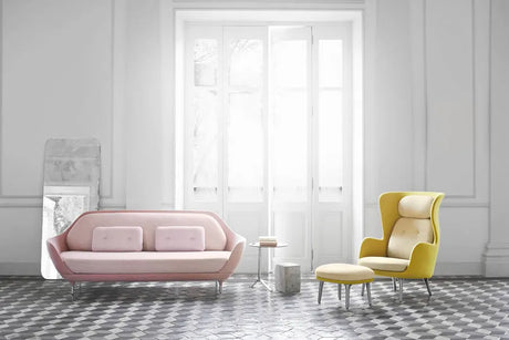 Ro Hocker fra Fritz Hansen - Christianshavn / Aluminium - Jacobsen Plus