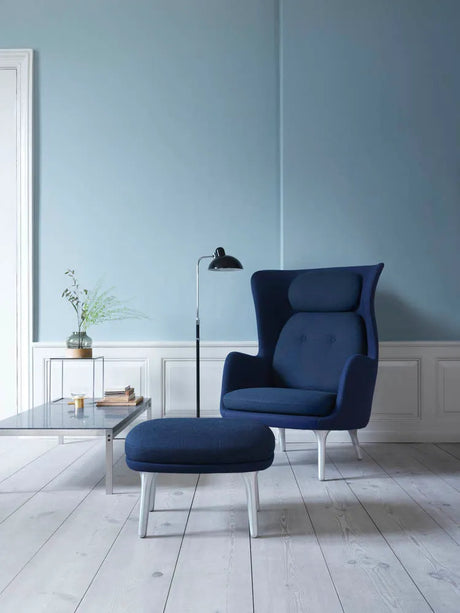 Ro Hocker fra Fritz Hansen - Christianshavn / Aluminium - Jacobsen Plus