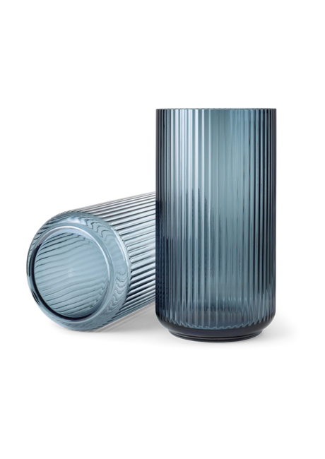 Lyngbyvase Blau Glas von Lyngby Porcelæn - H: 38 / Blau - Jacobsen Plus