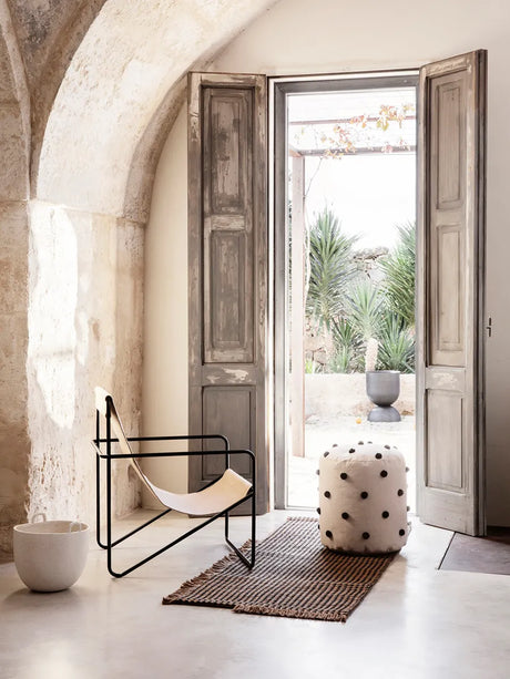 Desert Lounge Chair, Schwarz von Ferm Living - Soil - Jacobsen Plus