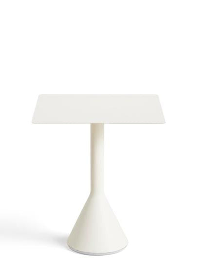 Palissade Cone Tisch von HAY - L: 65 x B: 65 x H: 74 cm / Cremeweiß - Jacobsen Plus