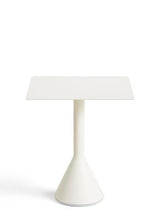 Palissade Cone Tisch von HAY - L: 65 x B: 65 x H: 74 cm / Cremeweiß - Jacobsen Plus