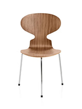 3100 Ant Chair mit 3 Beinen von Arne Jacobsen - Keine Farbe / Walnuss - Jacobsen Plus