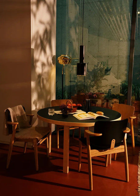 Aalto Table Round 91, Ø125 cm von Artek - 2 - Jacobsen Plus