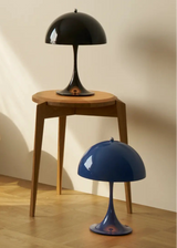 Panthella 250 tragbare Tischleuchte, opakes Indigoblau von Verner Panton - 2 - Jacobsen Plus