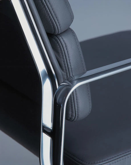 Soft Pad Chair EA 217 Bürostuhl, schwarzes Leder/Chromgestell von Vitra - 4 - Jacobsen Plus