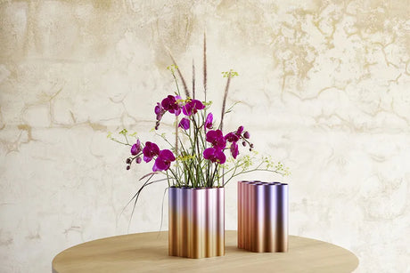 Nuage Vase, abstrait von Vitra - 2 - Jacobsen Plus